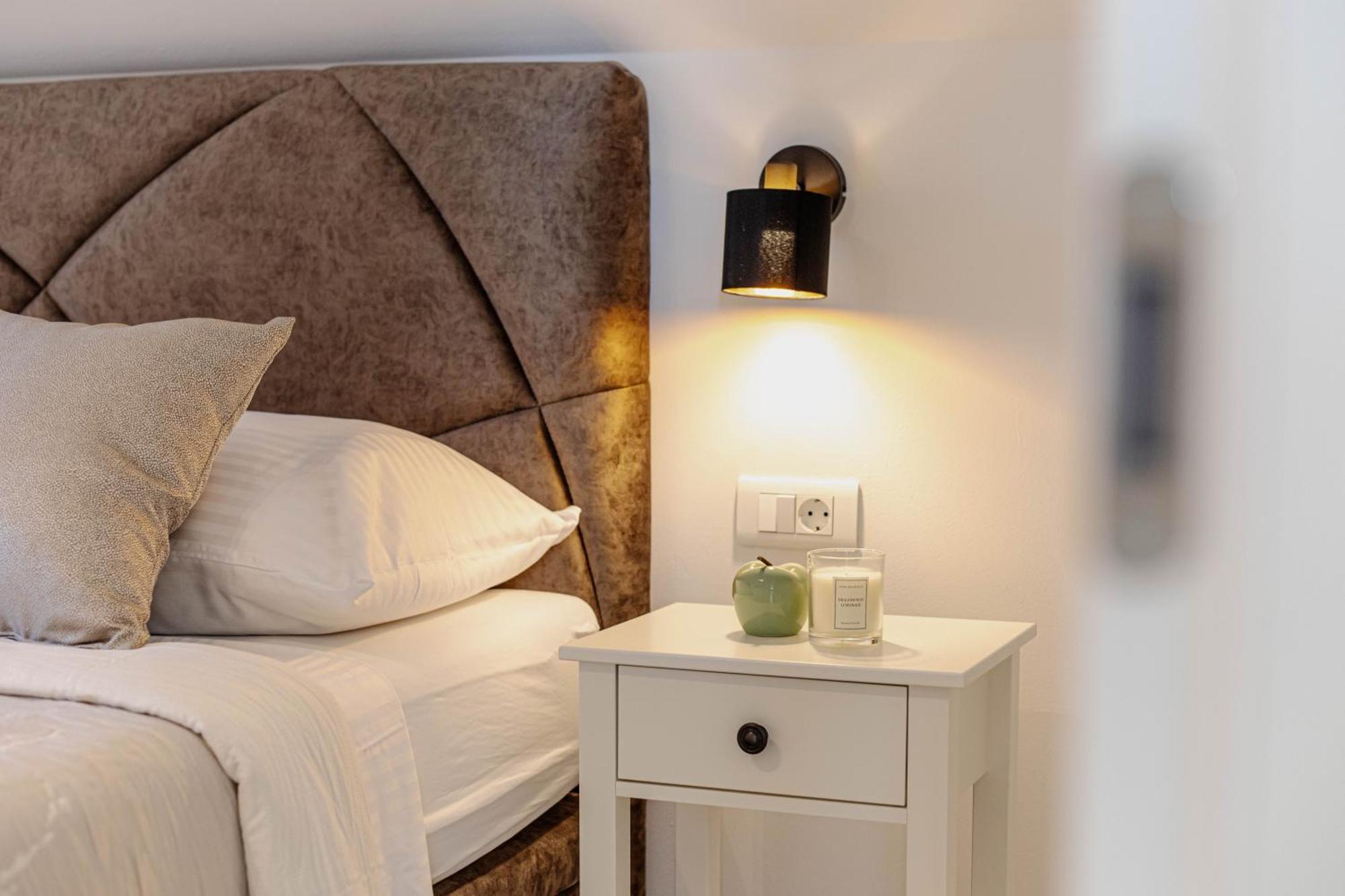 Monfrina 3 Luxury Apt In The Old Town Near Beach Apartman *